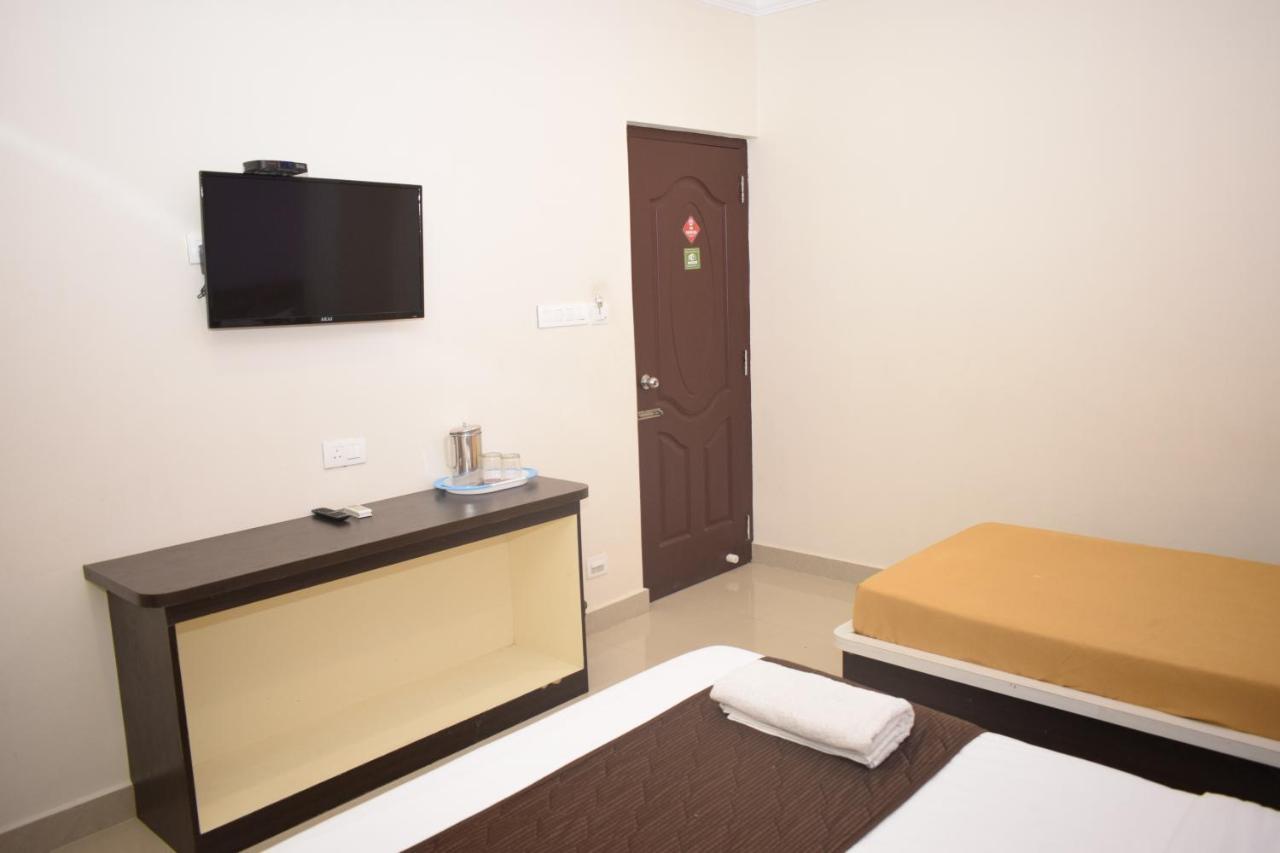 Bouvana Residency Пондичерри Экстерьер фото